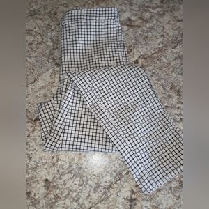 Massimo Fabbro Cream and Black Checkered Pullup Elastic Waist Ankle Pants Size 6